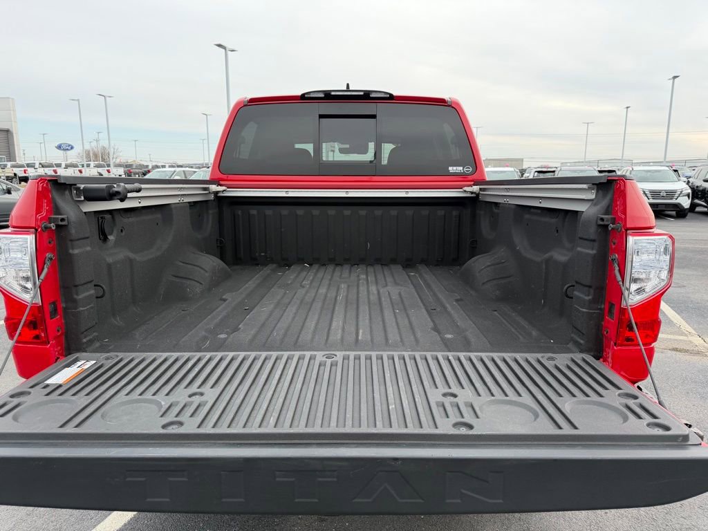 Used 2024 Nissan Titan SV w/ SV Convenience Package image 44
