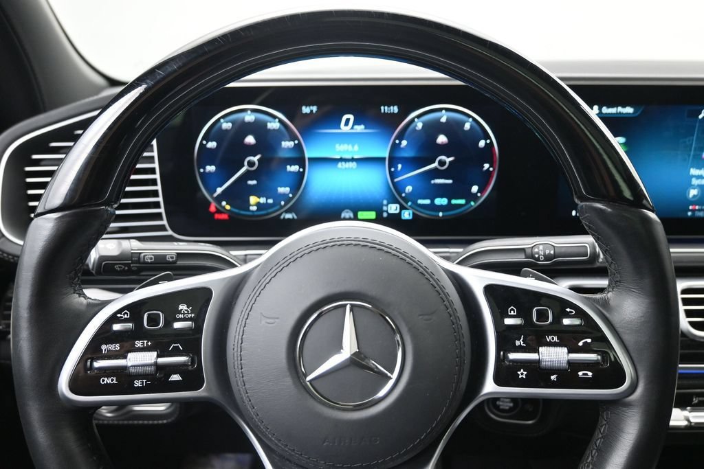 Used 2023 Mercedes-Benz Maybach GLS 600 4MATIC image 13