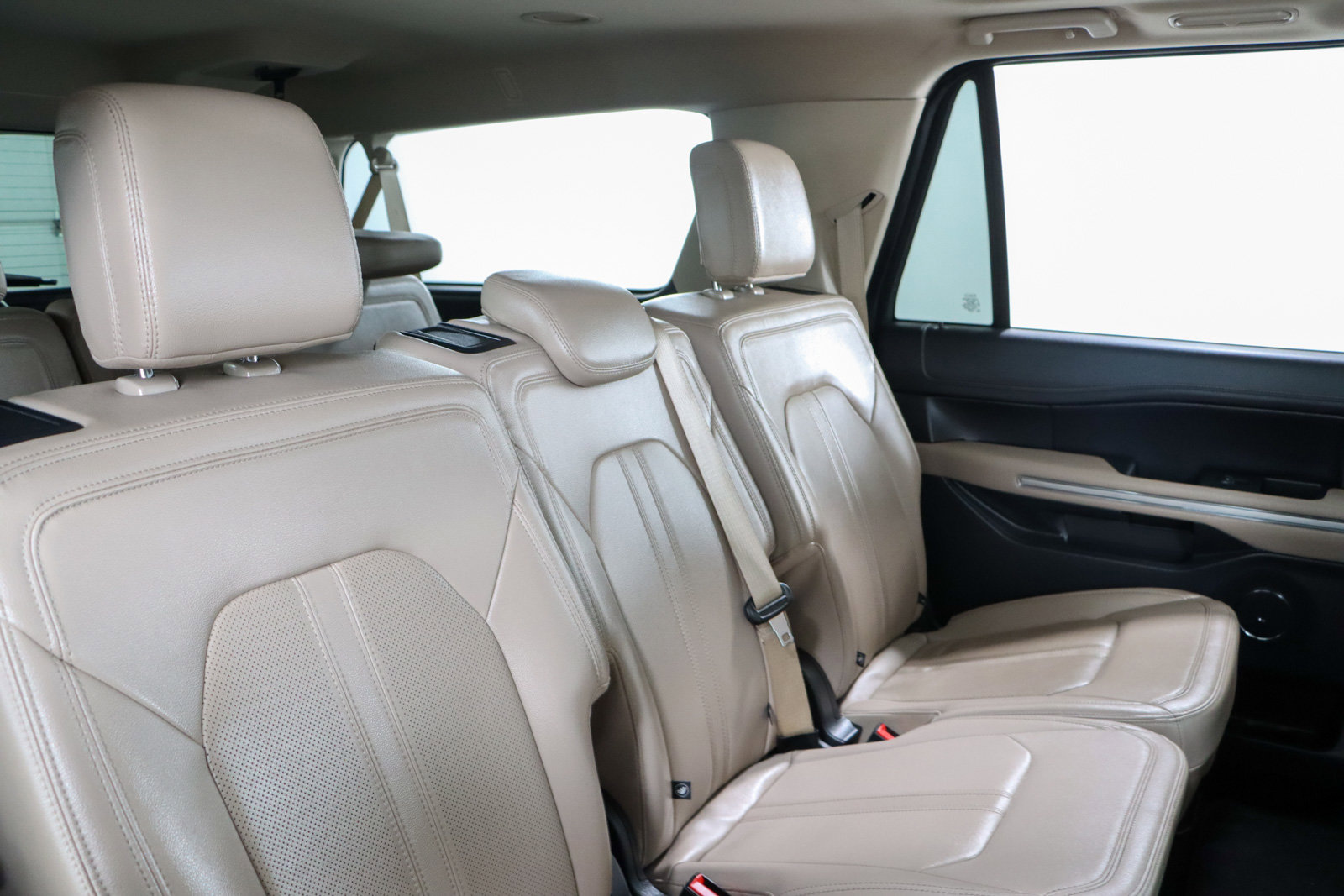 Used 2023 Ford Expedition Max Limited image 32