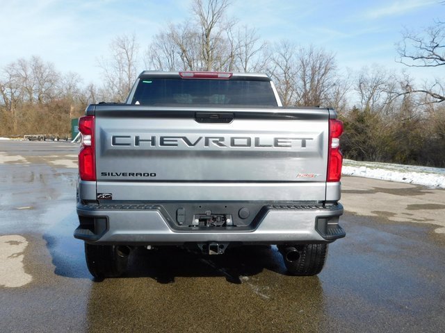 Used 2022 Chevrolet Silverado 1500 RST image 4