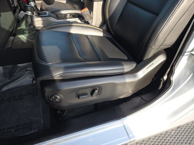 Used 2024 Jeep Wrangler Sahara w/ Technology Group image 13