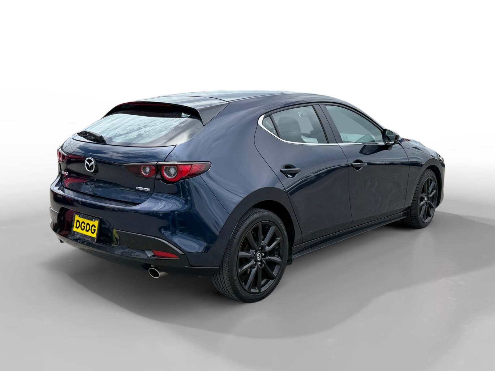Used 2024 MAZDA MAZDA3 s FWD image 5