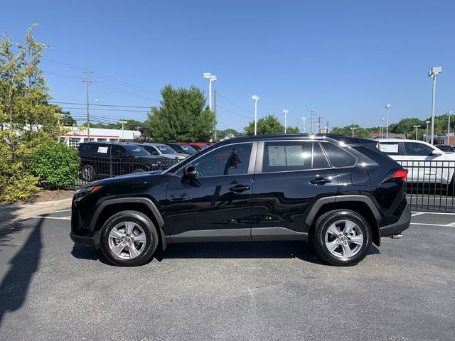 Used 2025 Toyota RAV4 XLE w/ Convenience Package FWD image 5