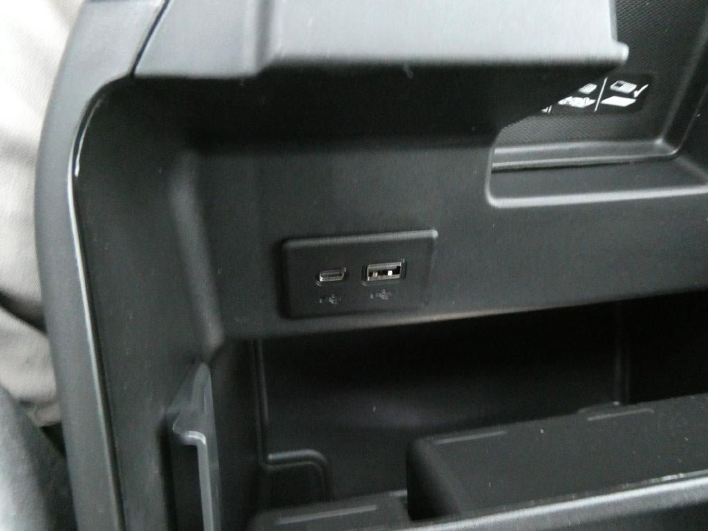 New 2026 Chevrolet Silverado 1500 High Country w/ Midnight Edition AWD/4WD image 24