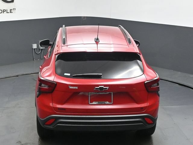 New 2026 Chevrolet Trax LT w/ Midnight Edition FWD image 35