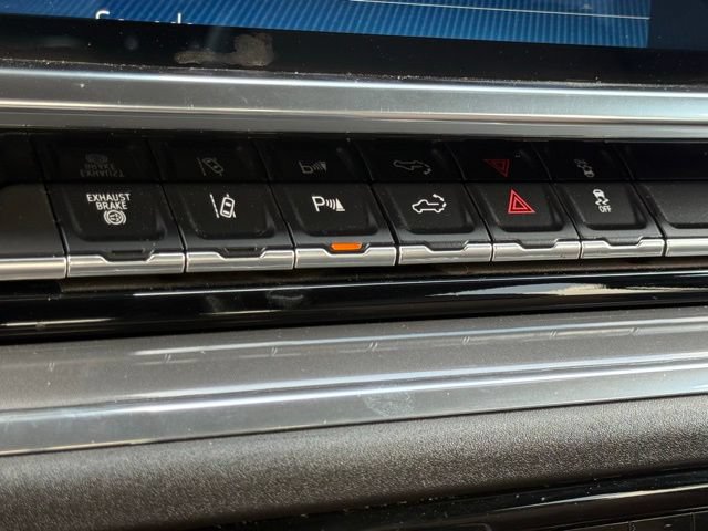 Used 2024 Chevrolet Silverado 3500 High Country AWD/4WD image 29
