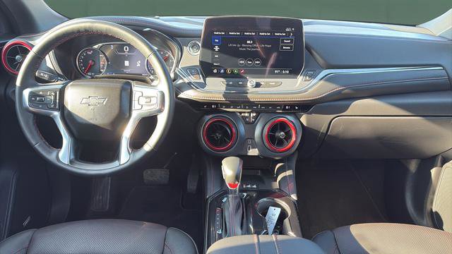 Used 2025 Chevrolet Blazer RS image 31
