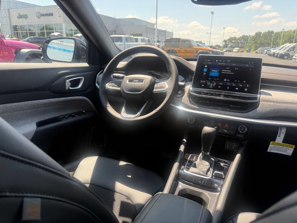 New 2026 Jeep Compass Latitude AWD/4WD image 52