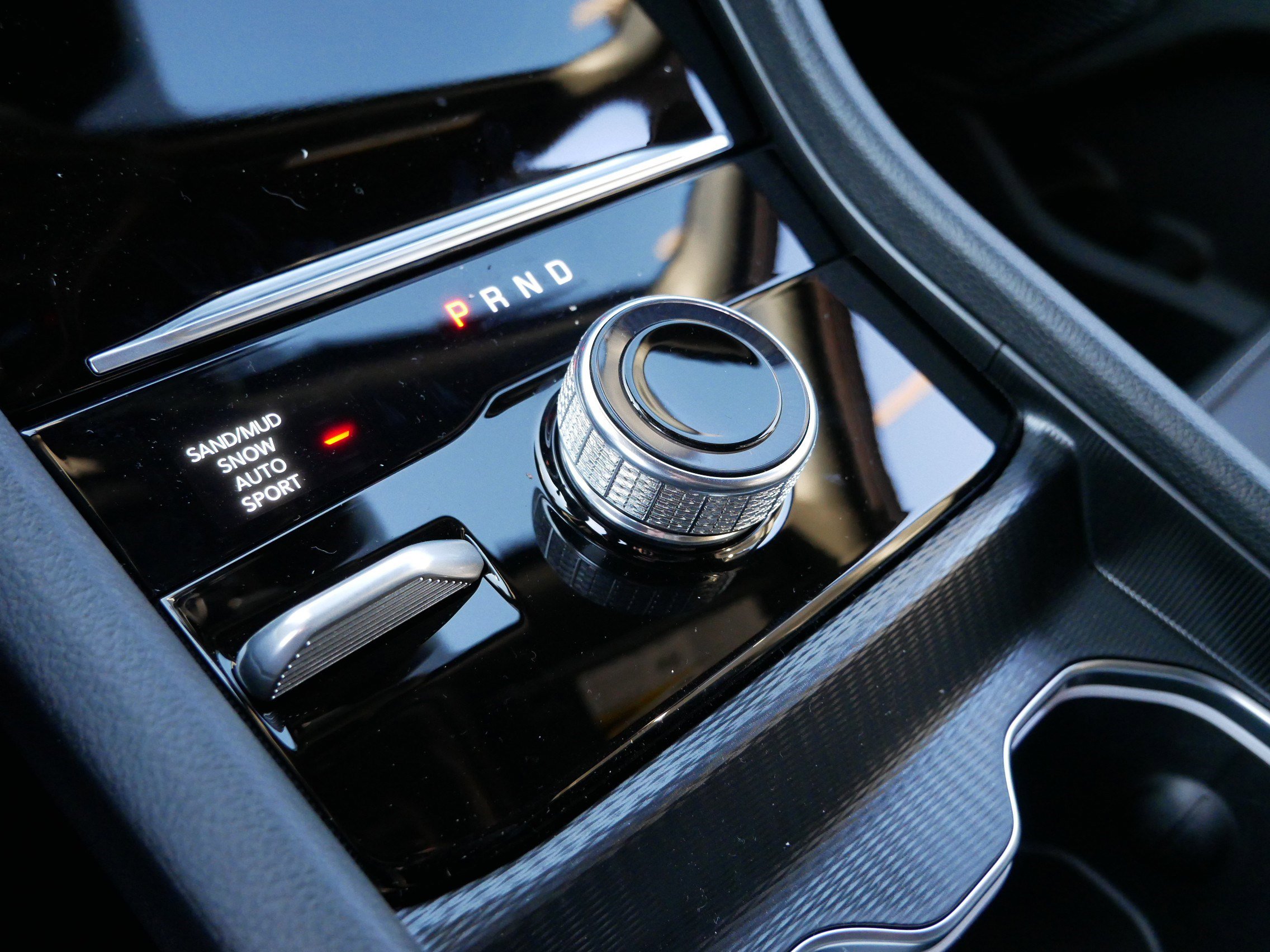 New 2025 Jeep Grand Cherokee Limited w/ Black Appearance Package image 17