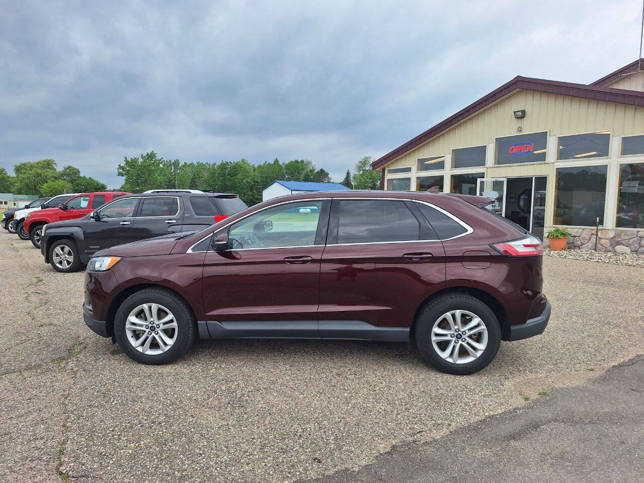 Used 2020 Ford Edge SEL w/ Convenience Package image 1
