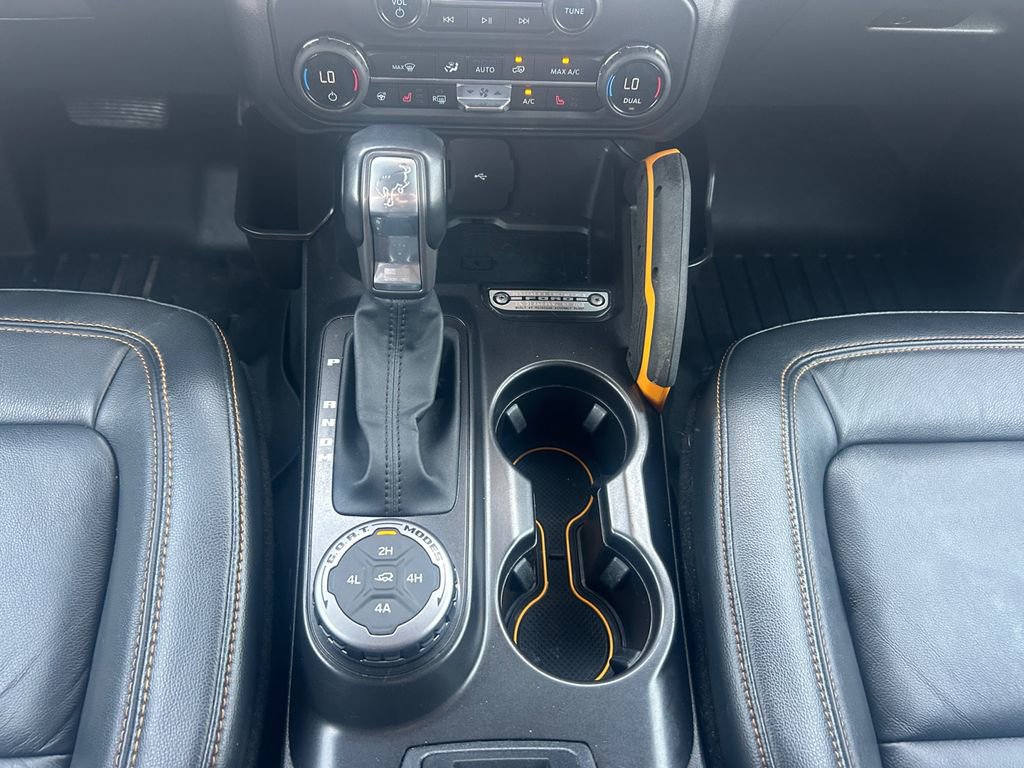 Used 2021 Ford Bronco Badlands image 13