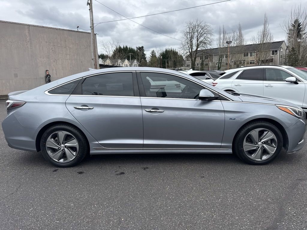 Used 2016 Hyundai Sonata Limited FWD image 8