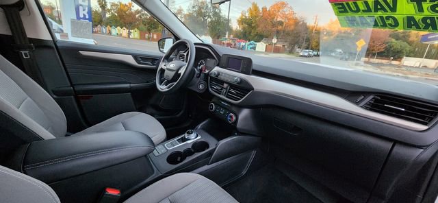 Used 2021 Ford Escape S image 15
