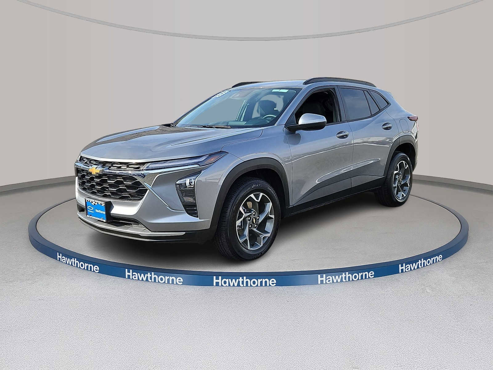 Used 2025 Chevrolet Trax LT w/ LT Convenience Package image 3