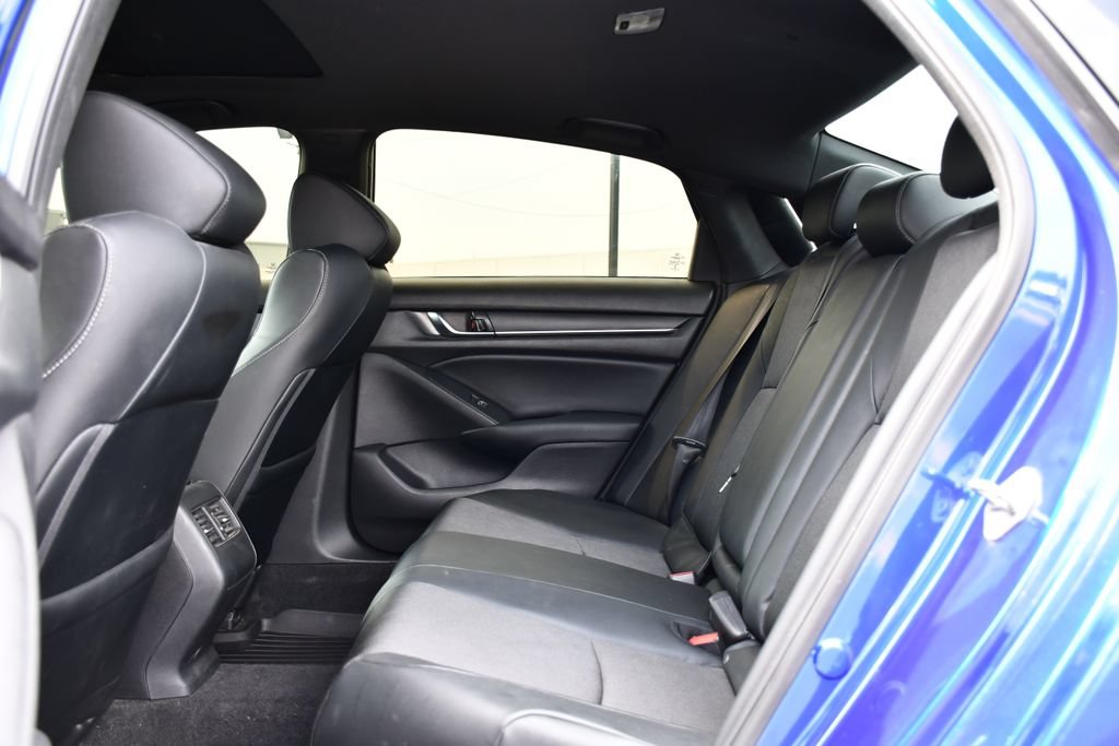 Used 2018 Honda Accord Sport image 20