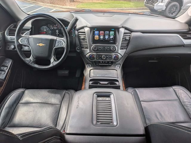 Used 2020 Chevrolet Suburban Premier w/ Premier Plus Edition AWD/4WD image 6