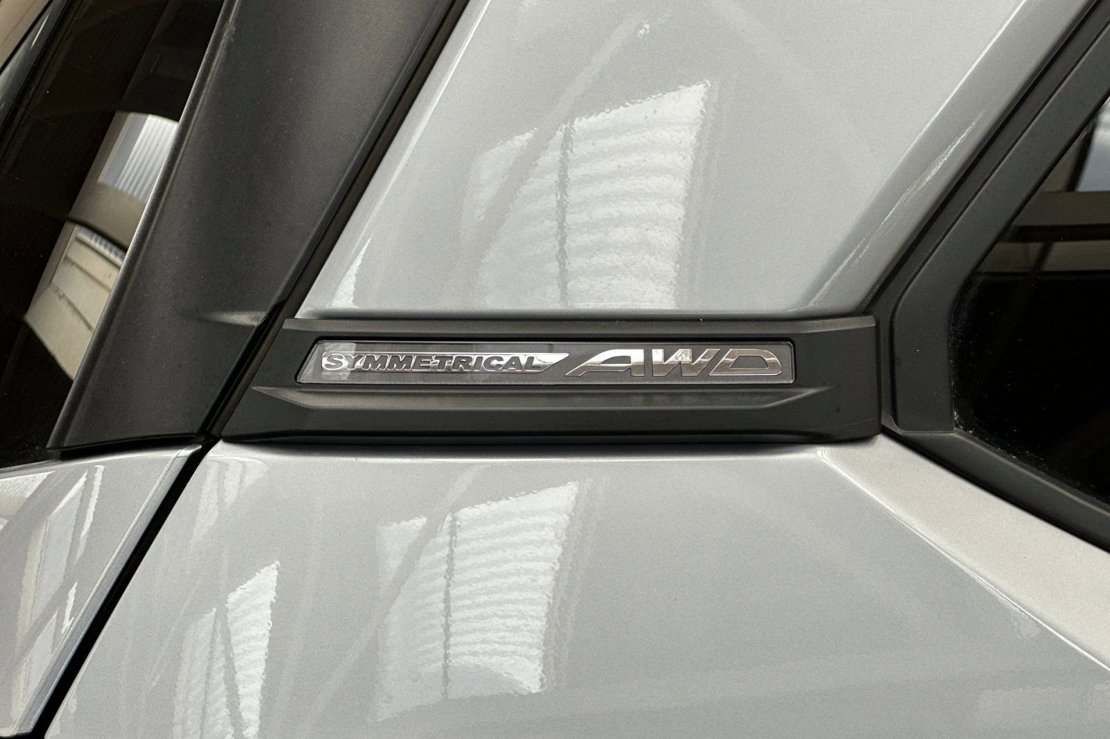 Used 2025 Subaru Forester Premium AWD/4WD image 36