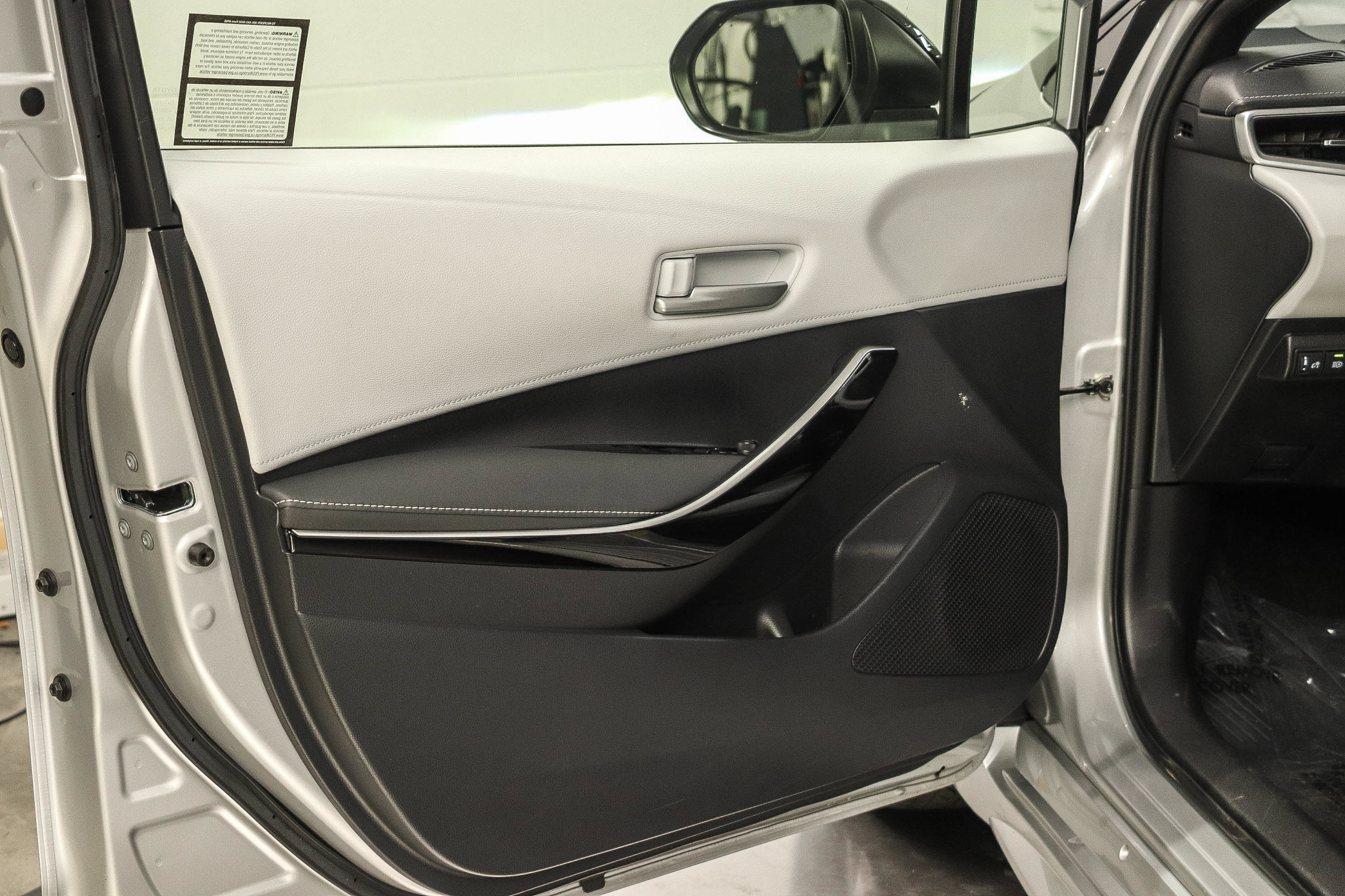 Used 2023 Toyota Corolla XSE FWD image 20