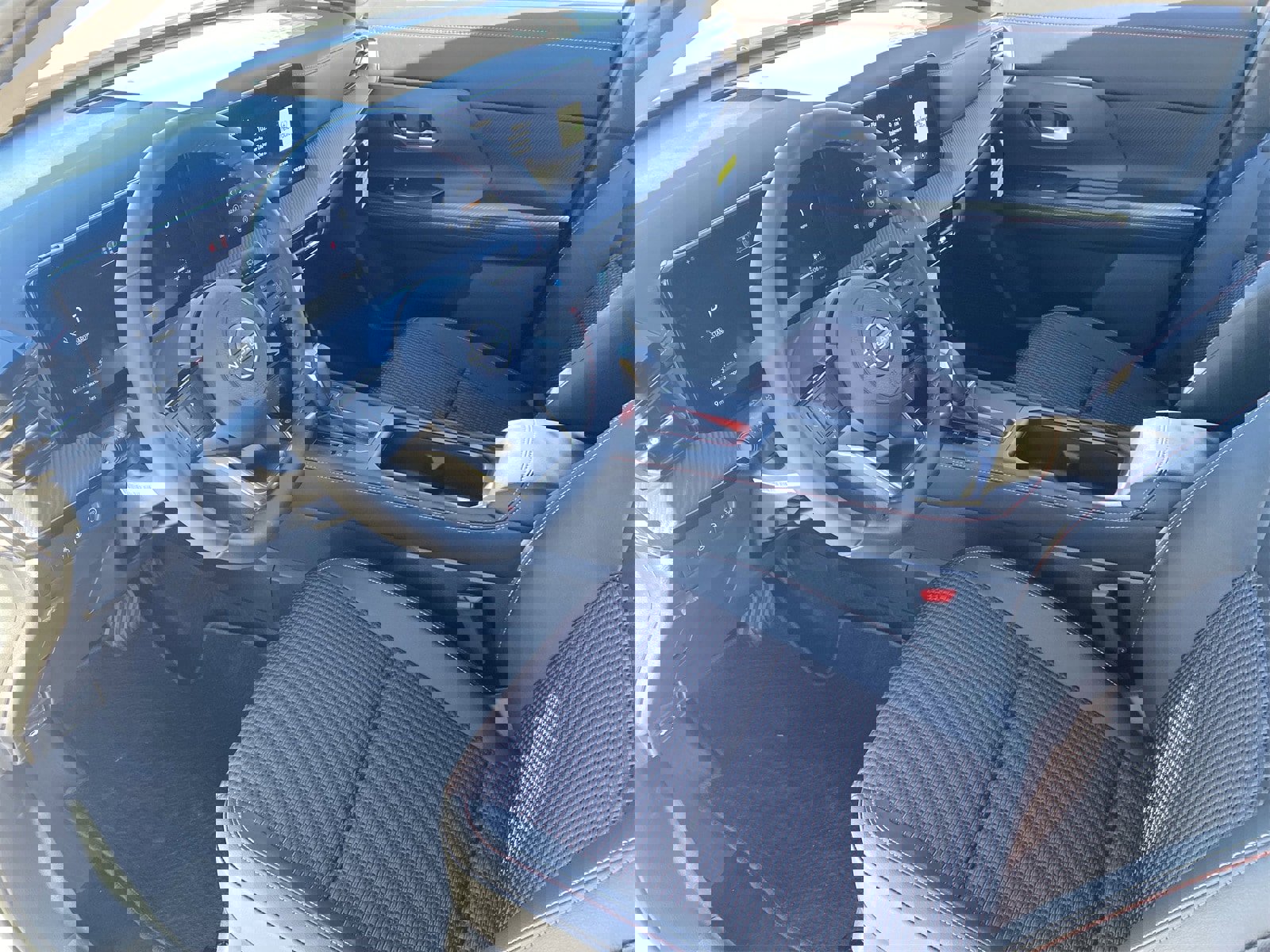 New 2026 Nissan Kicks SR w/ SR Premium Package image 19