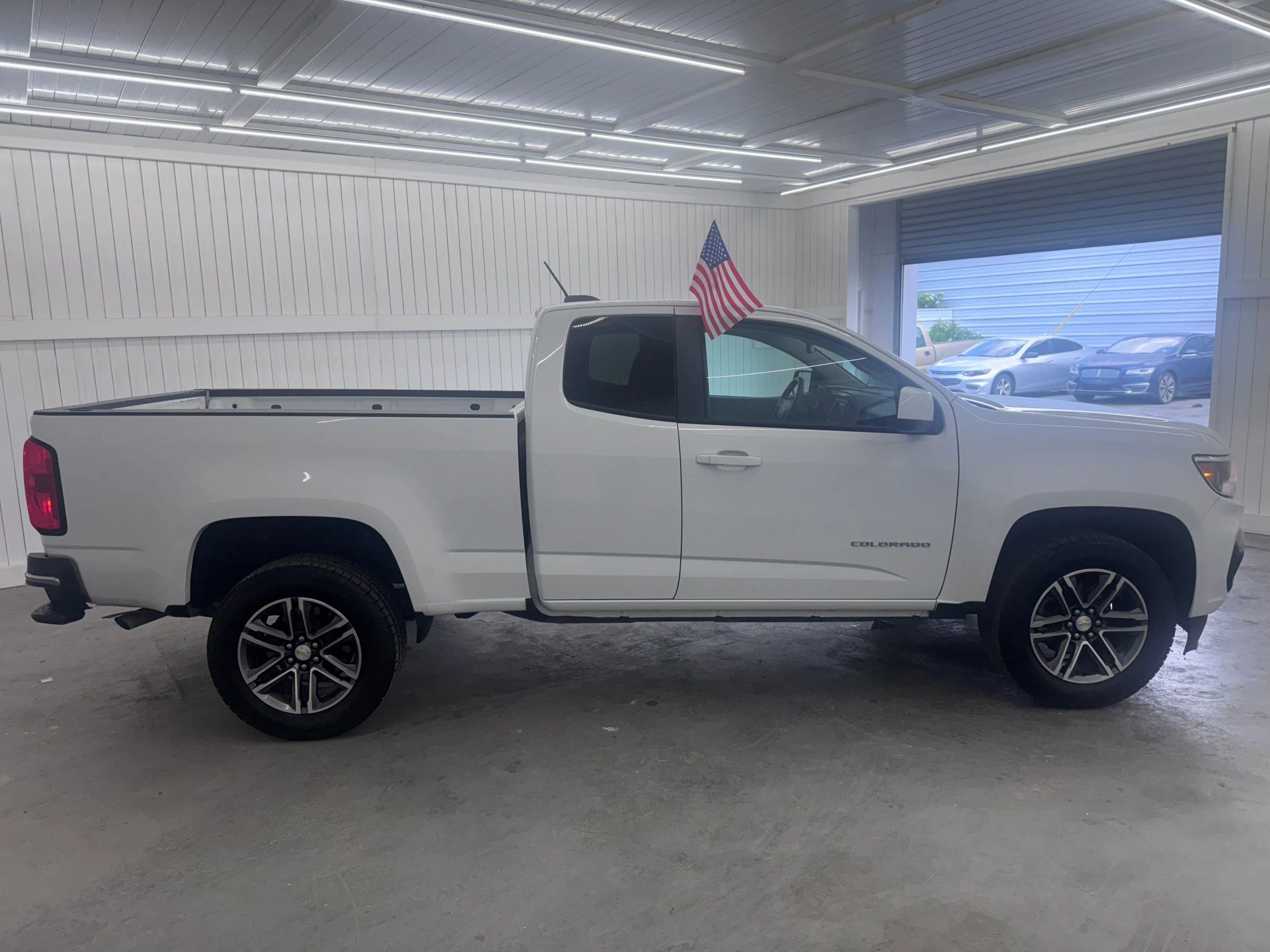 Used 2021 Chevrolet Colorado W/T image 4