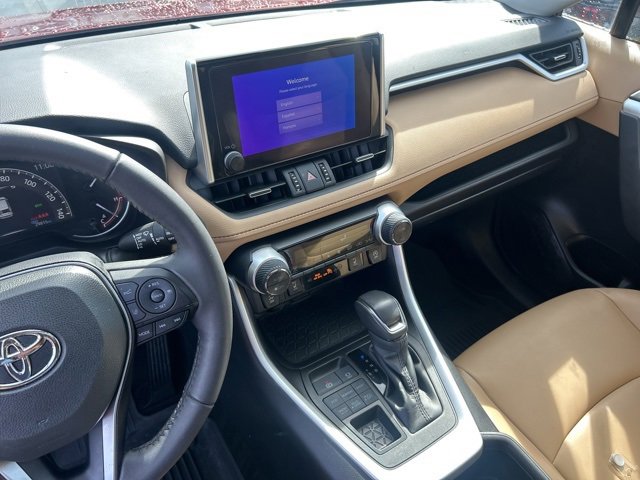 Used 2023 Toyota RAV4 XLE Premium image 29
