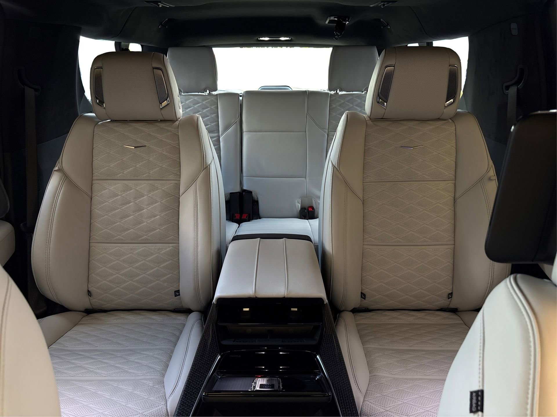 New 2026 Cadillac Escalade ESV V image 17