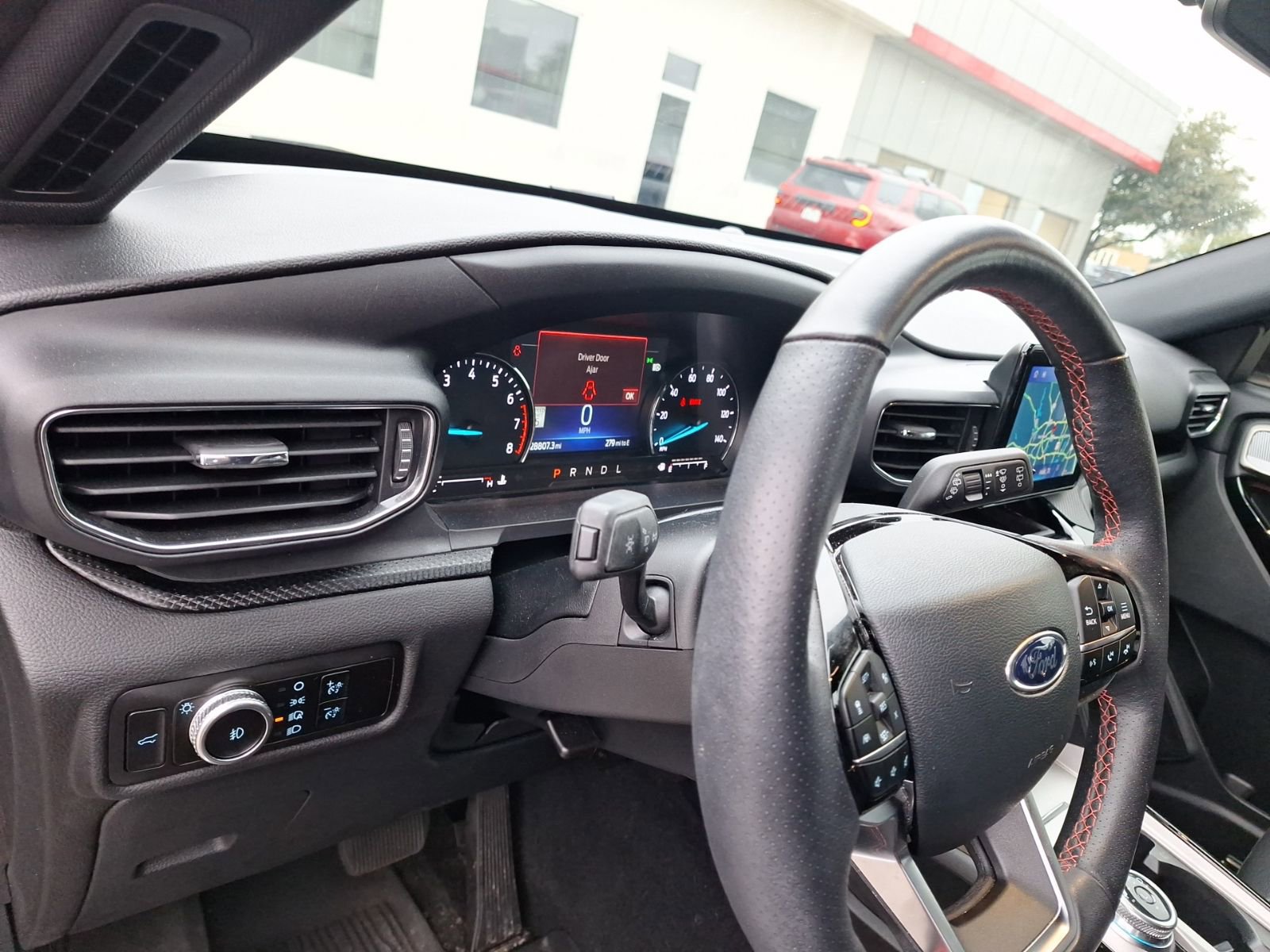 Used 2023 Ford Explorer ST-Line image 10