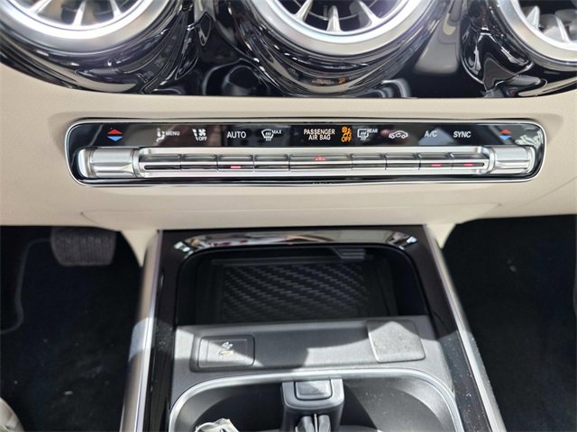 New 2025 Mercedes-Benz GLA 250 image 9