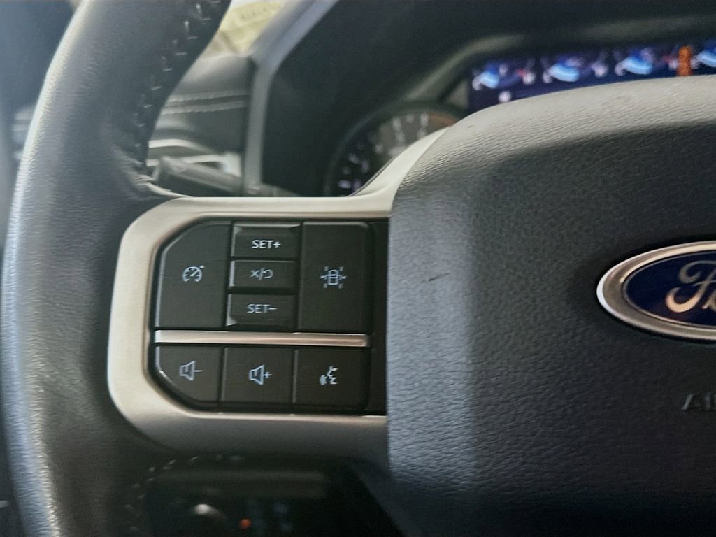 Used 2024 Ford Expedition Max XLT AWD/4WD image 25