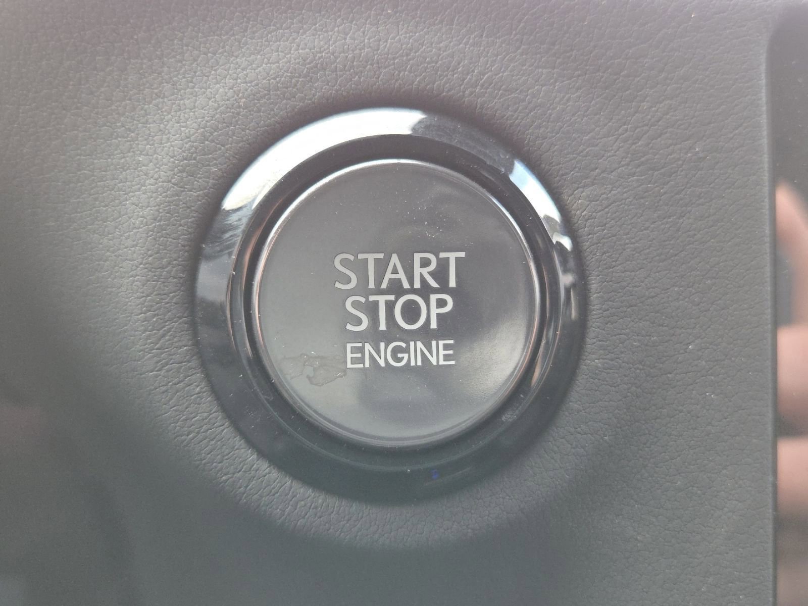 Used 2024 Lexus GX 550 w/ Cold Area Package AWD/4WD image 9