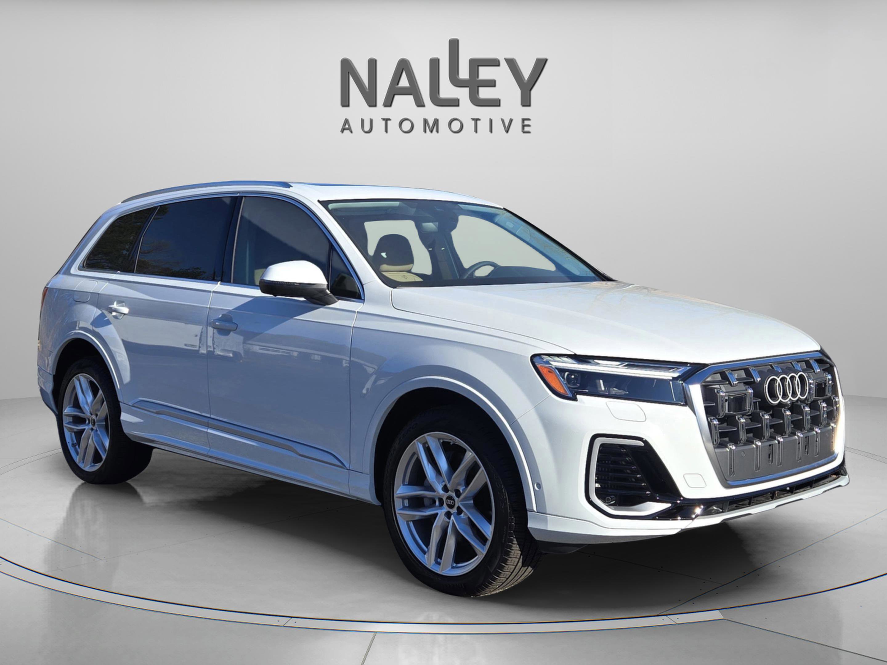 New 2025 Audi Q7 3.0T Premium Plus image 8