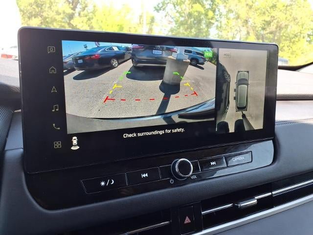 Used 2025 Mitsubishi Outlander SE FWD image 12