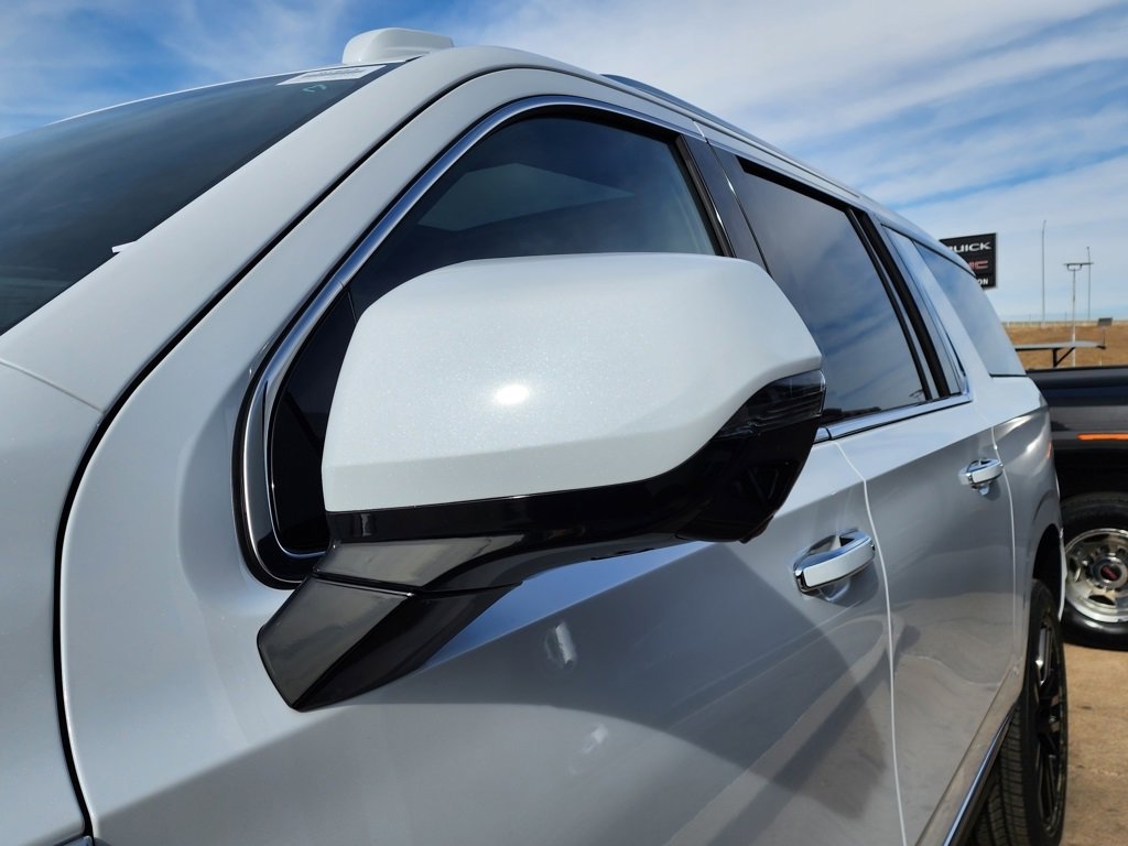 New 2026 GMC Yukon XL Denali w/ Sun & Power Step Package image 11