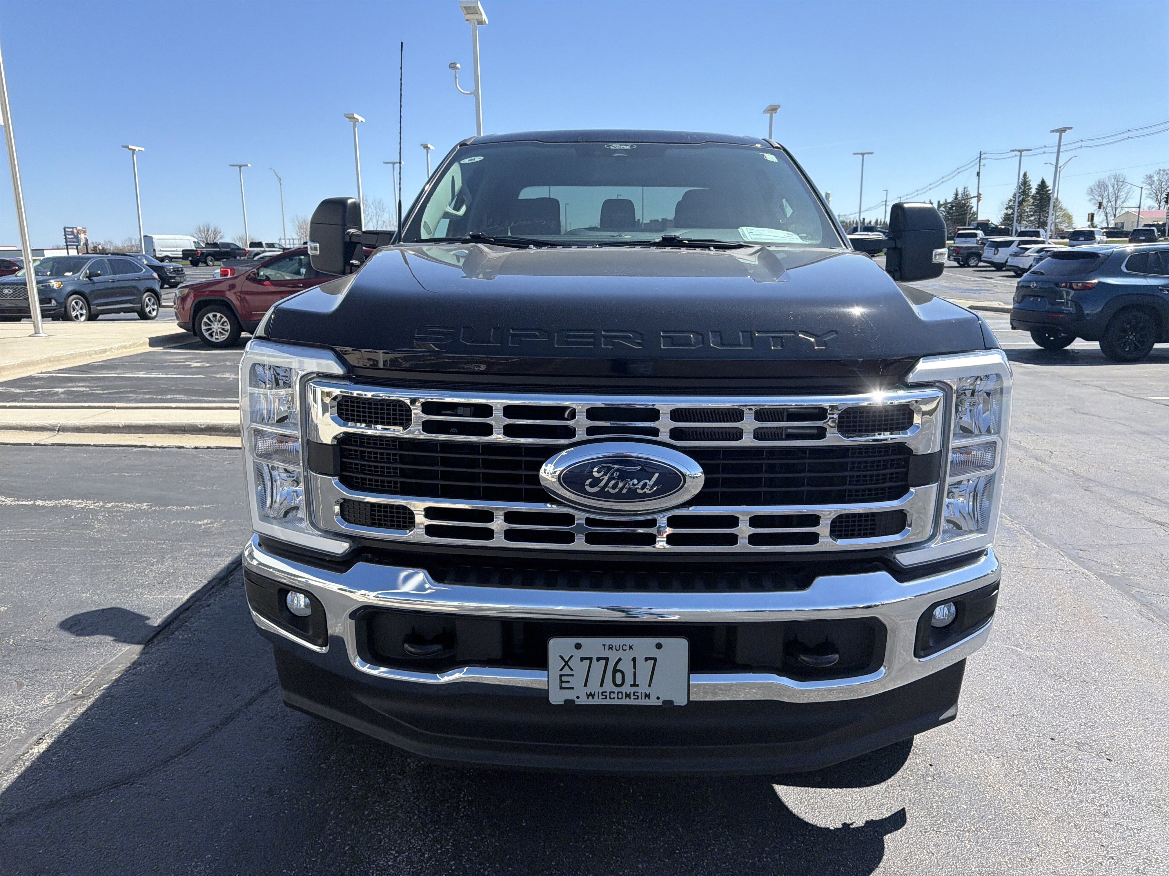 Certified 2025 Ford F250 XLT image 5