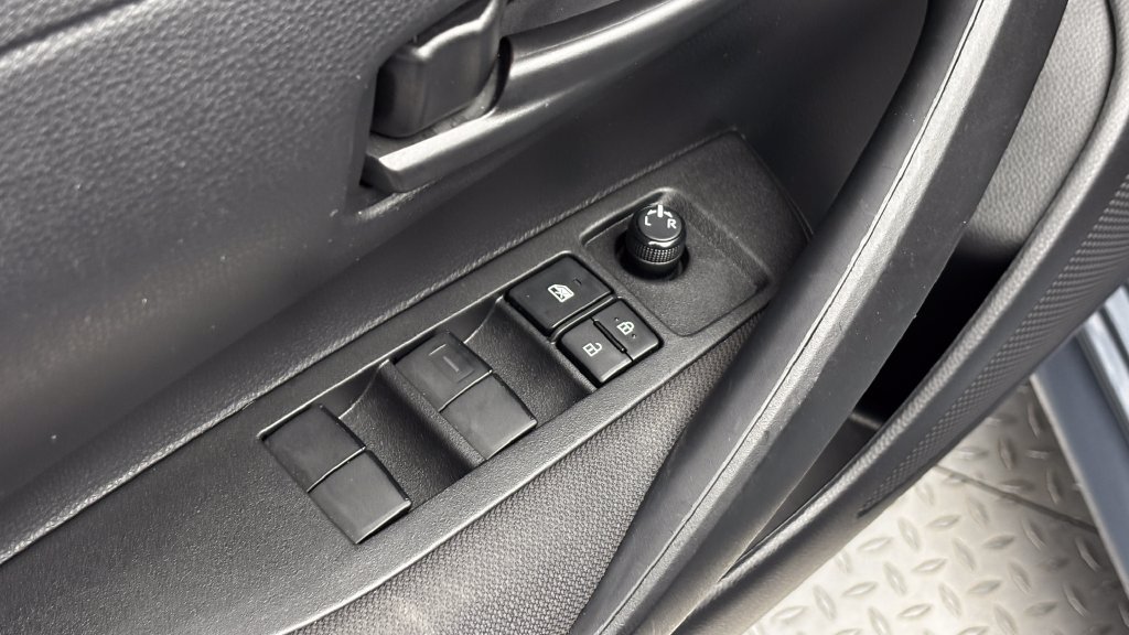 Certified 2024 Toyota Corolla LE AWD/4WD image 19