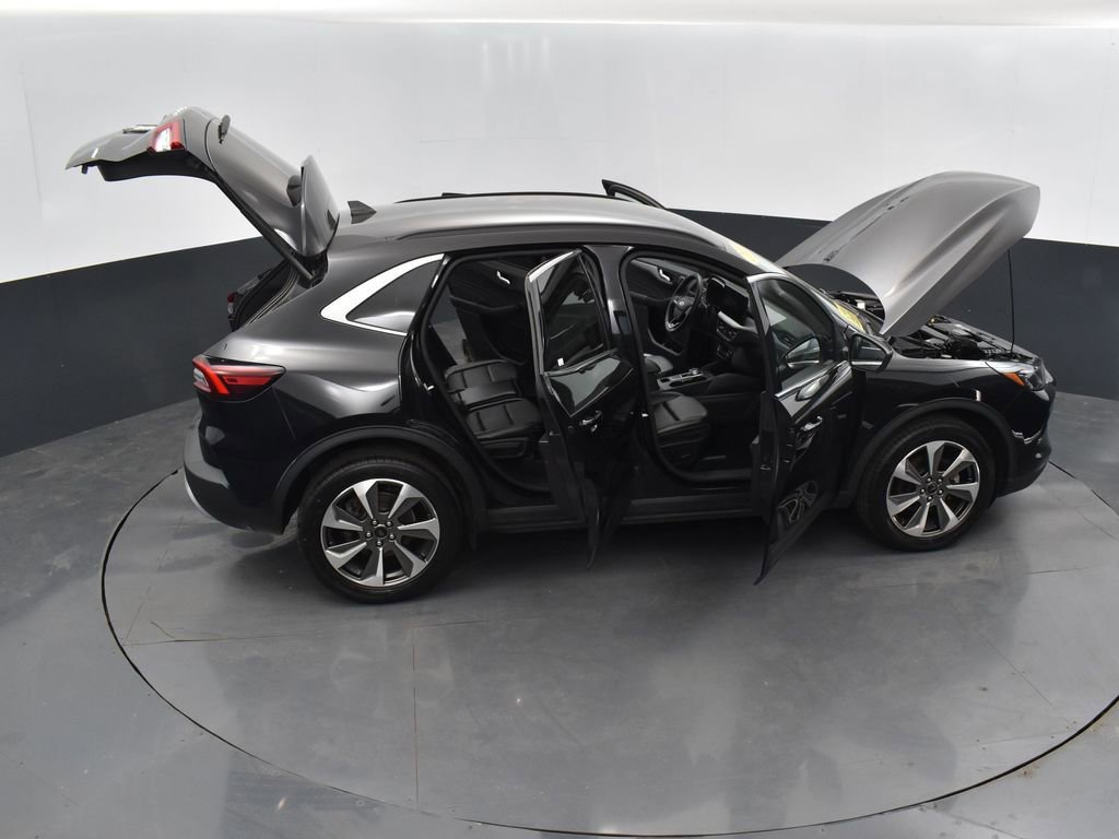 Used 2023 Ford Escape Platinum image 56