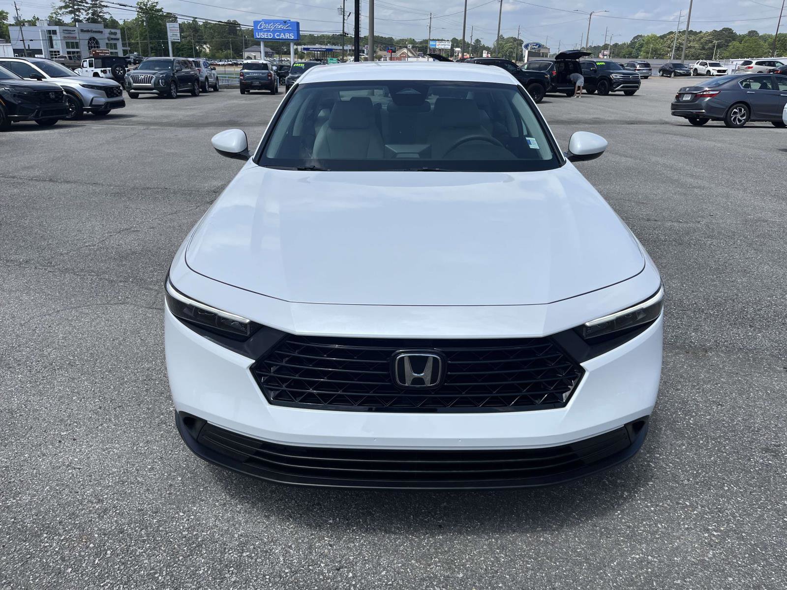 Certified 2025 Honda Accord LX image 2