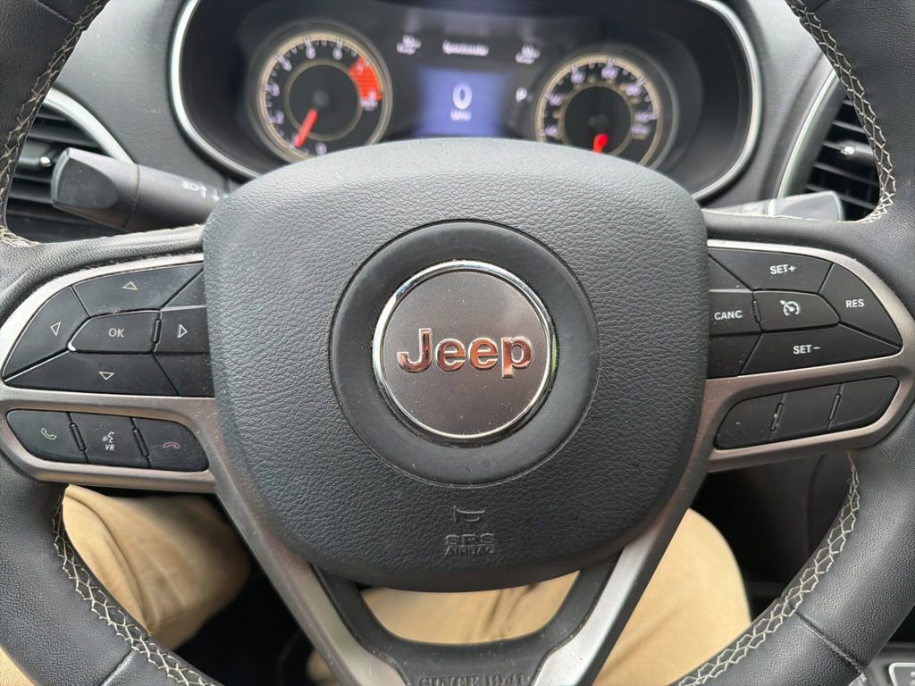 Used 2021 Jeep Cherokee Latitude Lux 80th Anniv w/ Quick Order Package 26U 80TH AWD/4WD image 15