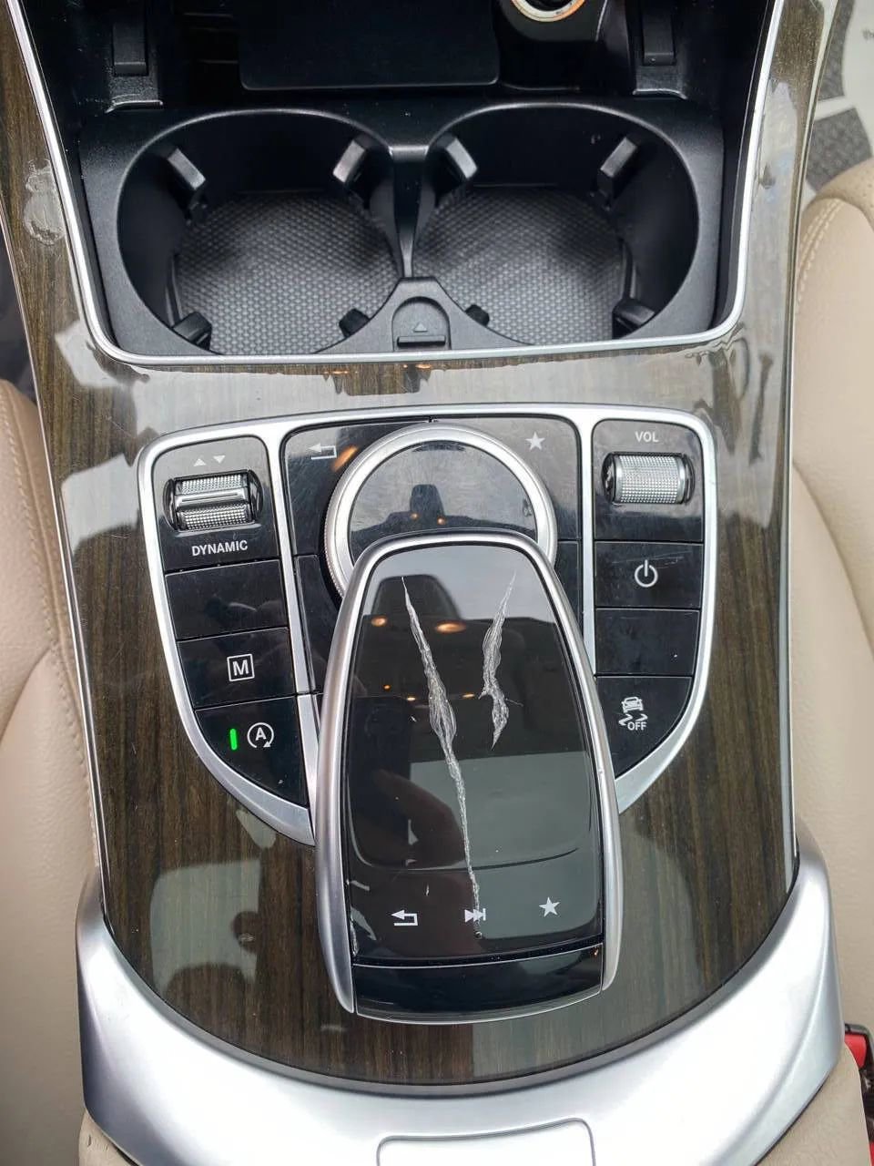 Used 2018 Mercedes-Benz GLC 300 4MATIC image 22