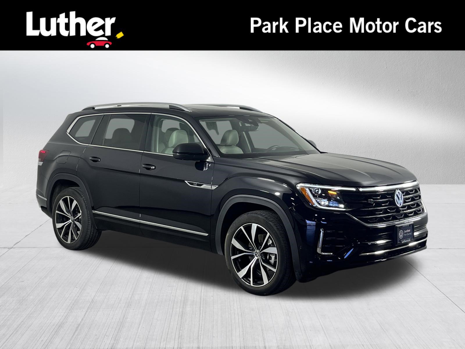 Certified 2024 Volkswagen Atlas SEL Premium R-Line AWD/4WD image 1