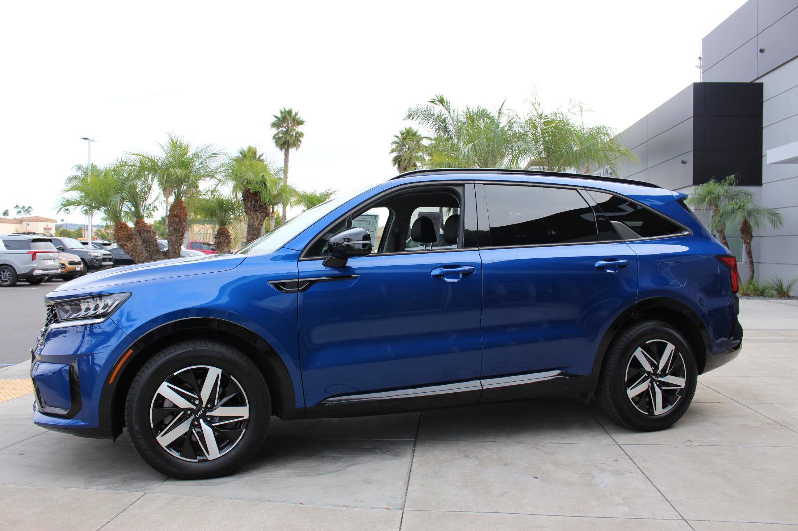 Used 2022 Kia Sorento S image 6