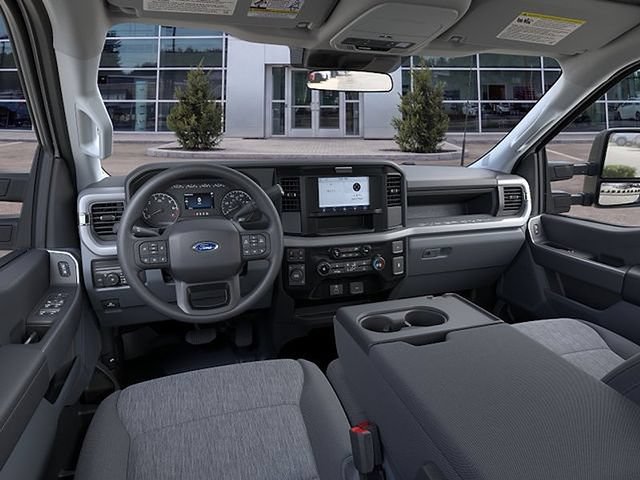 New 2026 Ford F250 XL w/ STX Appearance Package AWD/4WD image 9