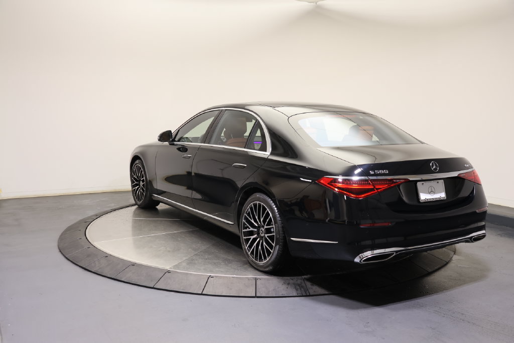 Certified 2023 Mercedes-Benz S 580 4MATIC Sedan image 5
