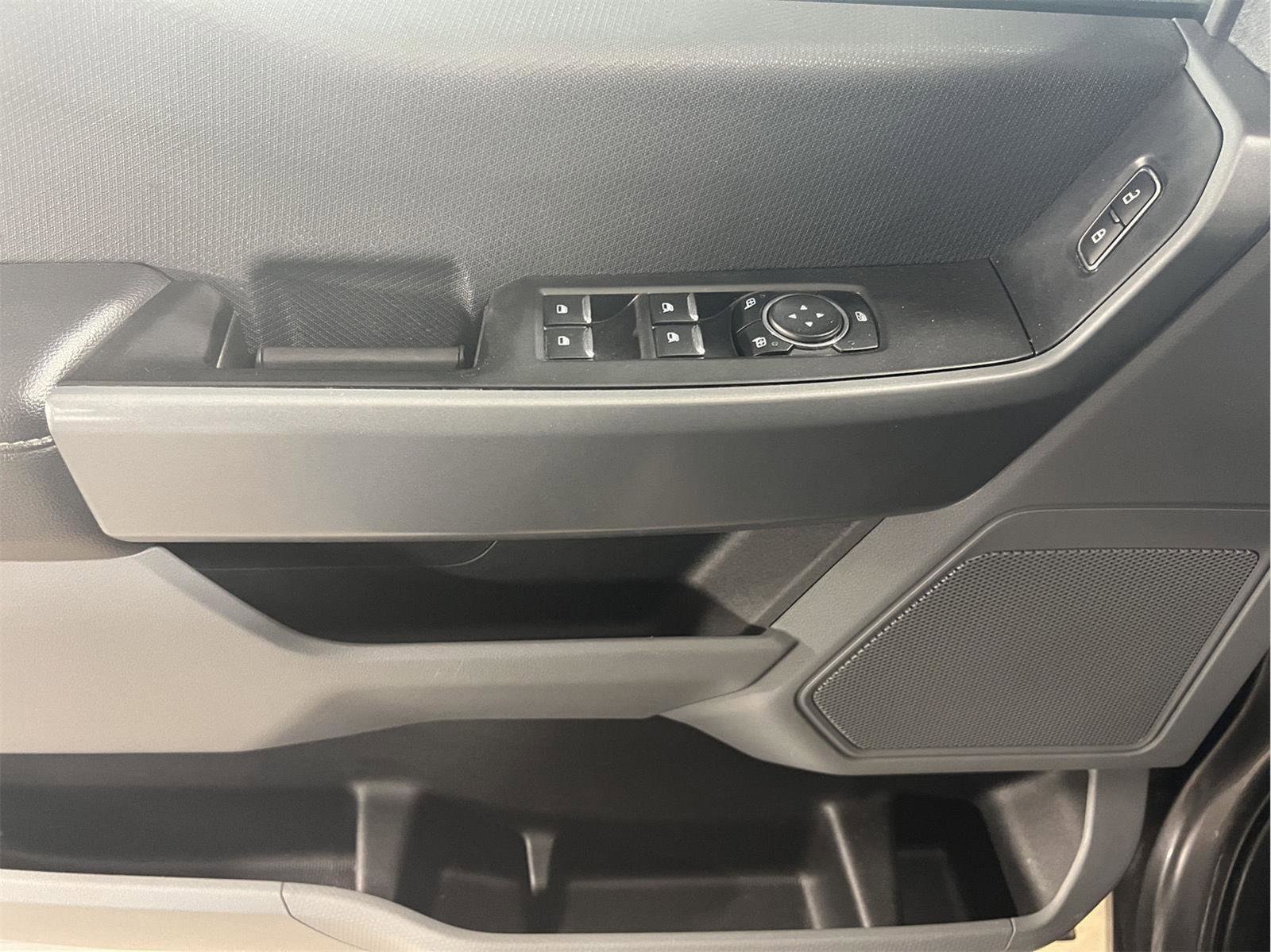 Used 2023 Ford F150 XLT w/ Trailer Tow Package image 8