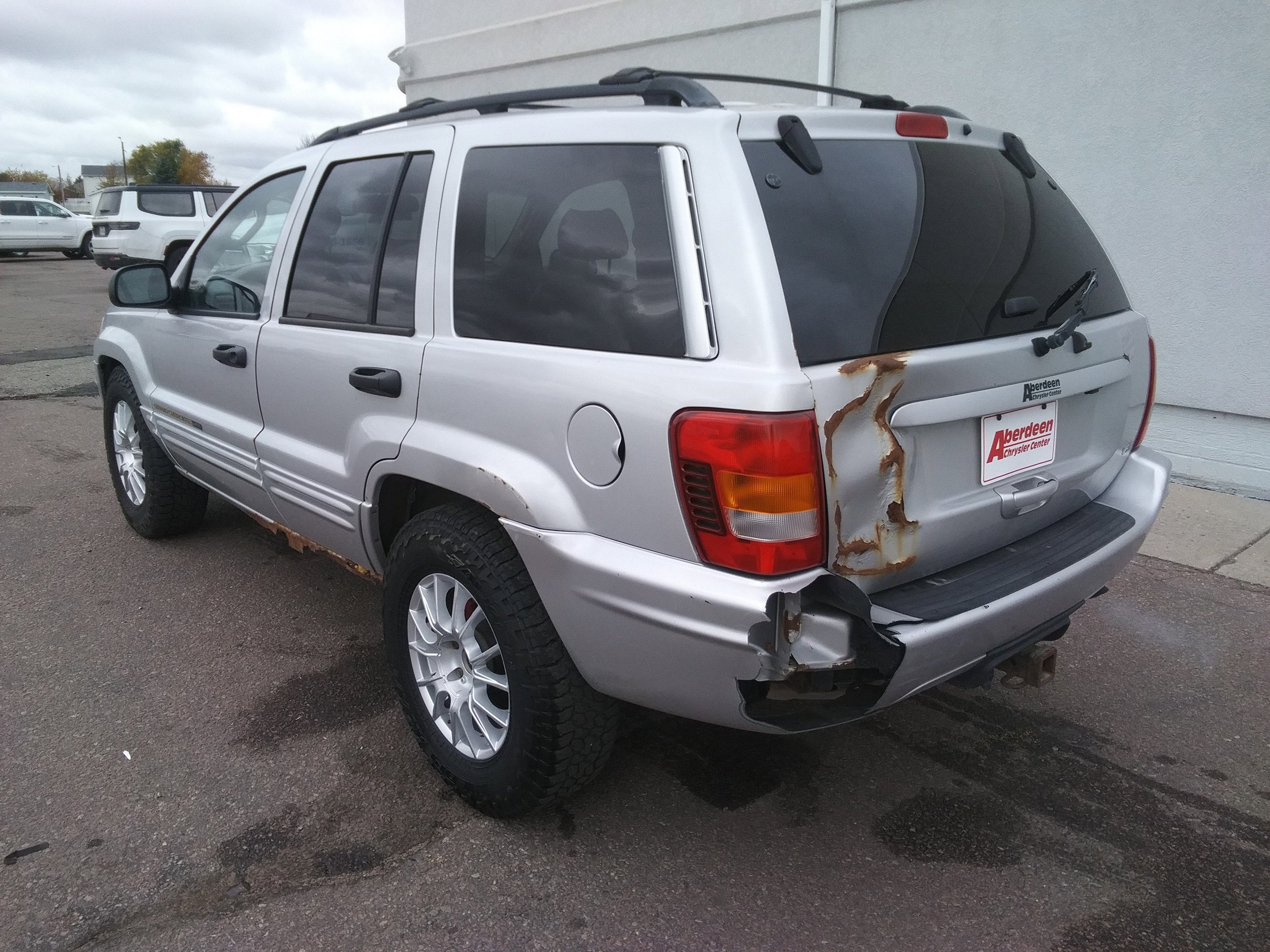 Used 2004 Jeep Grand Cherokee Limited w/ Trailer Tow Group IV image 7