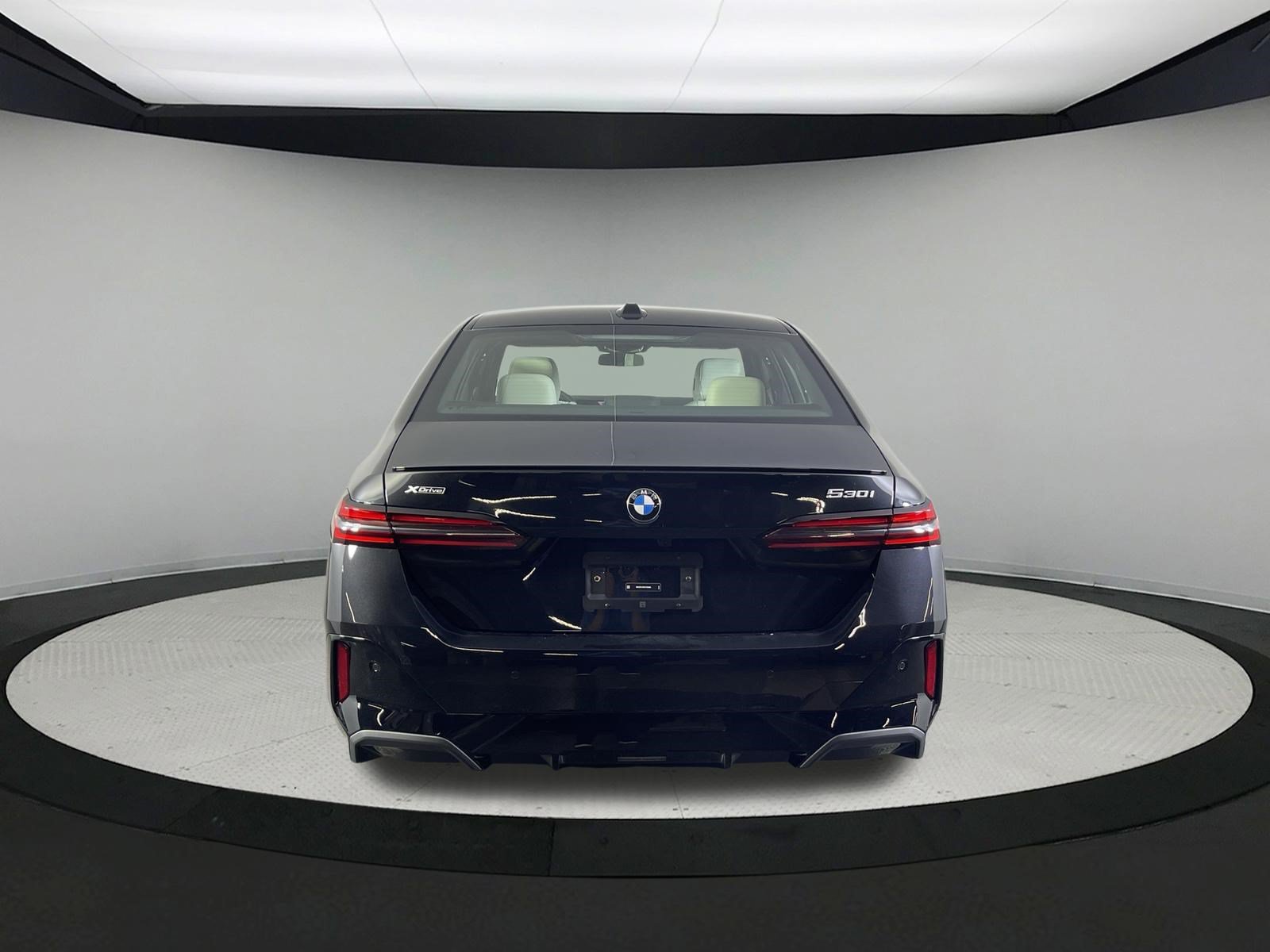 New 2027 BMW 530i xDrive w/ M Sport Package AWD/4WD image 7