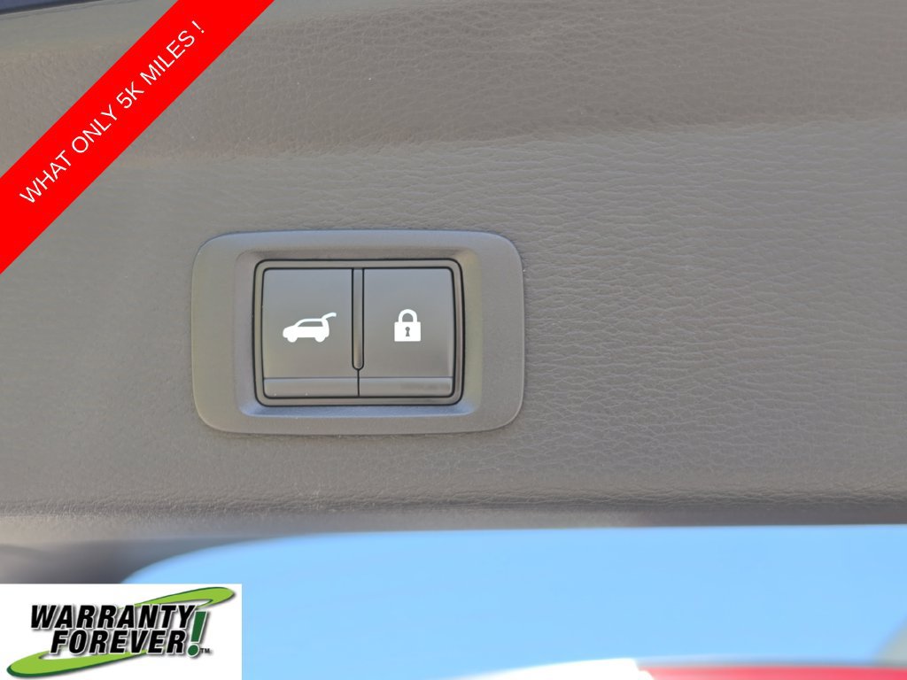 Used 2025 Mitsubishi Outlander SEL Black Edition AWD/4WD image 10