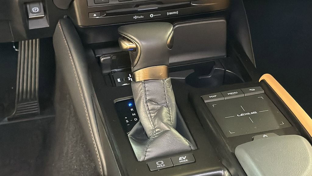 Certified 2022 Lexus ES 300h 300h w/ Premium Package image 22