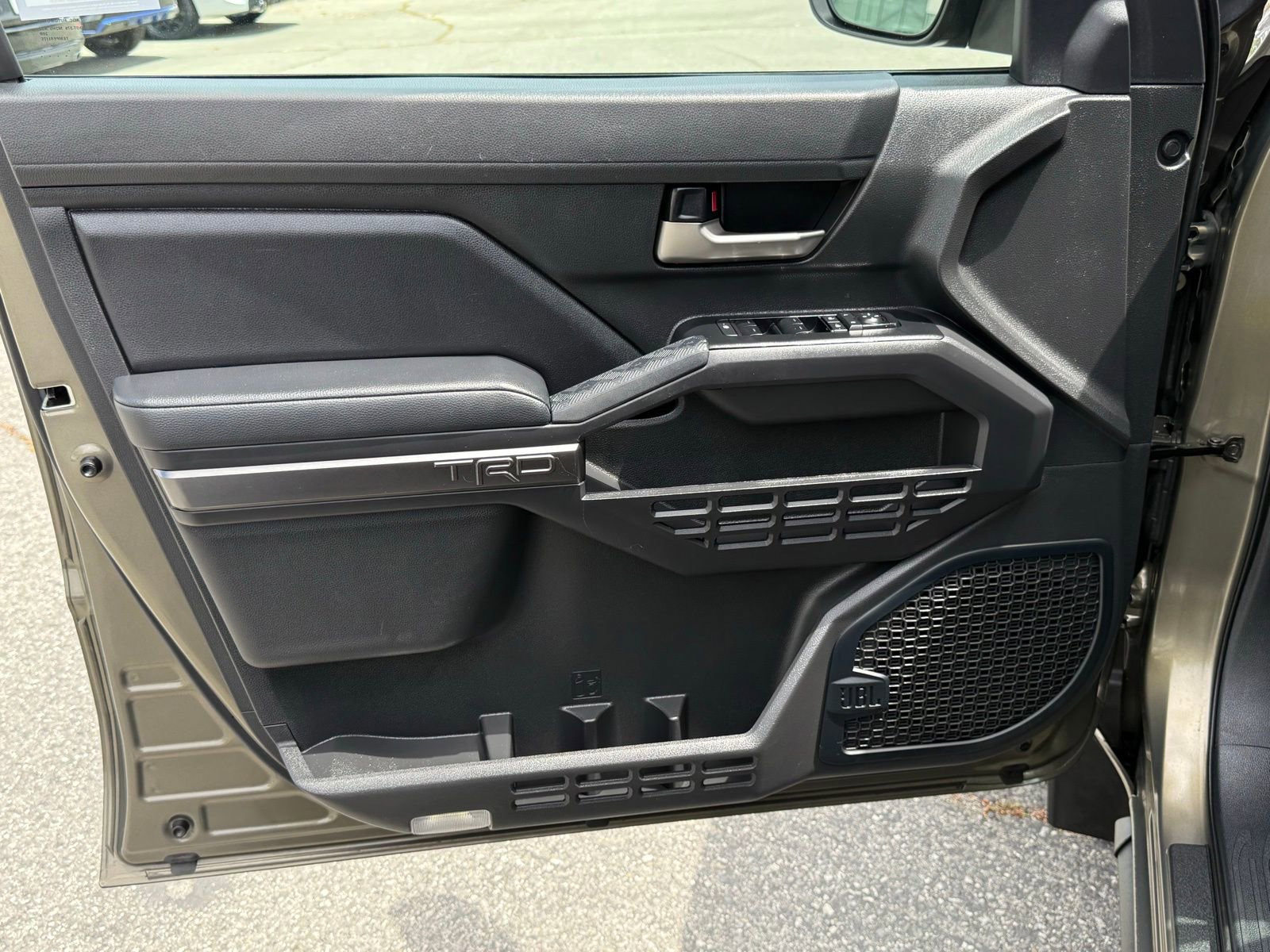 Used 2024 Toyota Tacoma TRD Sport RWD image 18