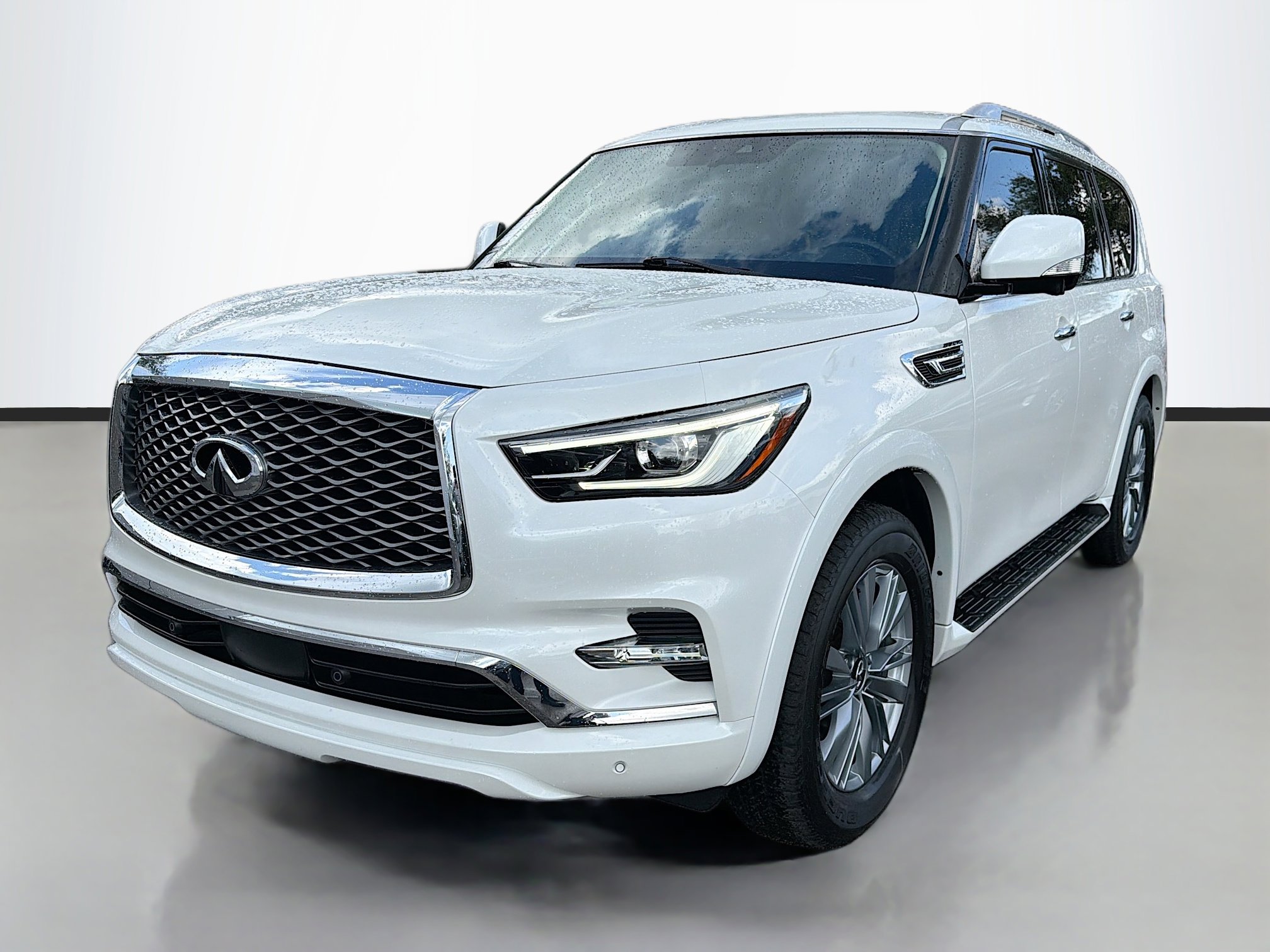 Used 2023 INFINITI QX80 Luxe w/ Cargo Package AWD/4WD image 8